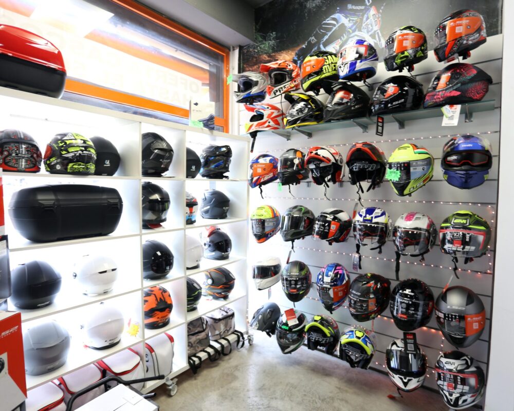 tienda de motos en valencia - cascos
