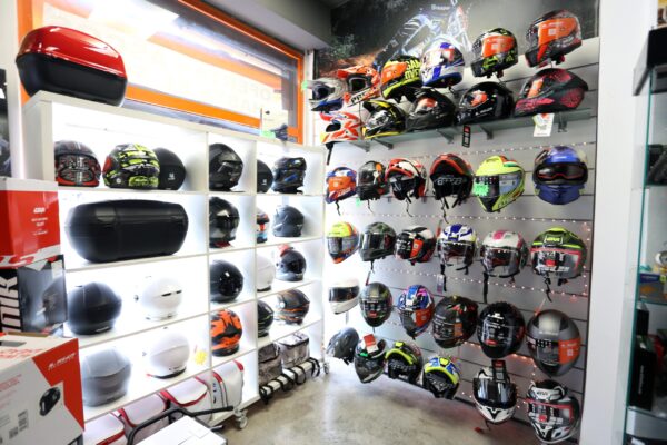 tienda de motos en valencia - cascos